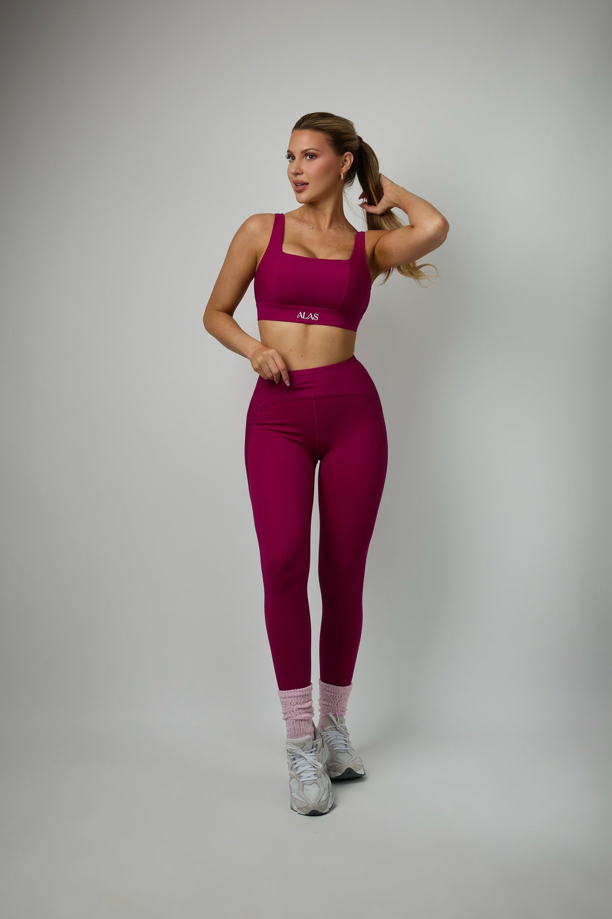TRIFECTA SET – 3-Piece Bra + Leggings + Zip Jacket