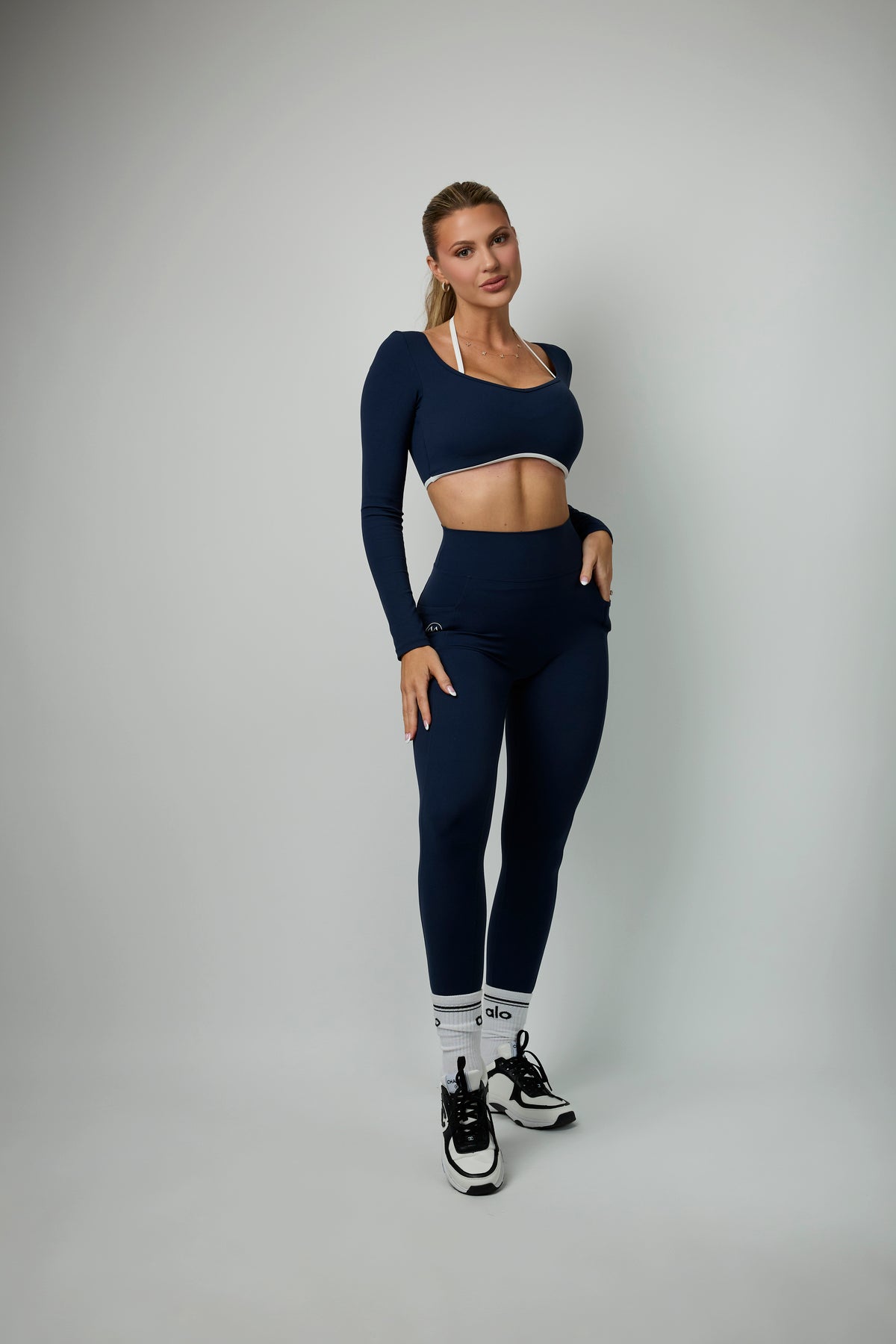 AURA SET – Black & Navy Bra + Leggings Set with White Trim