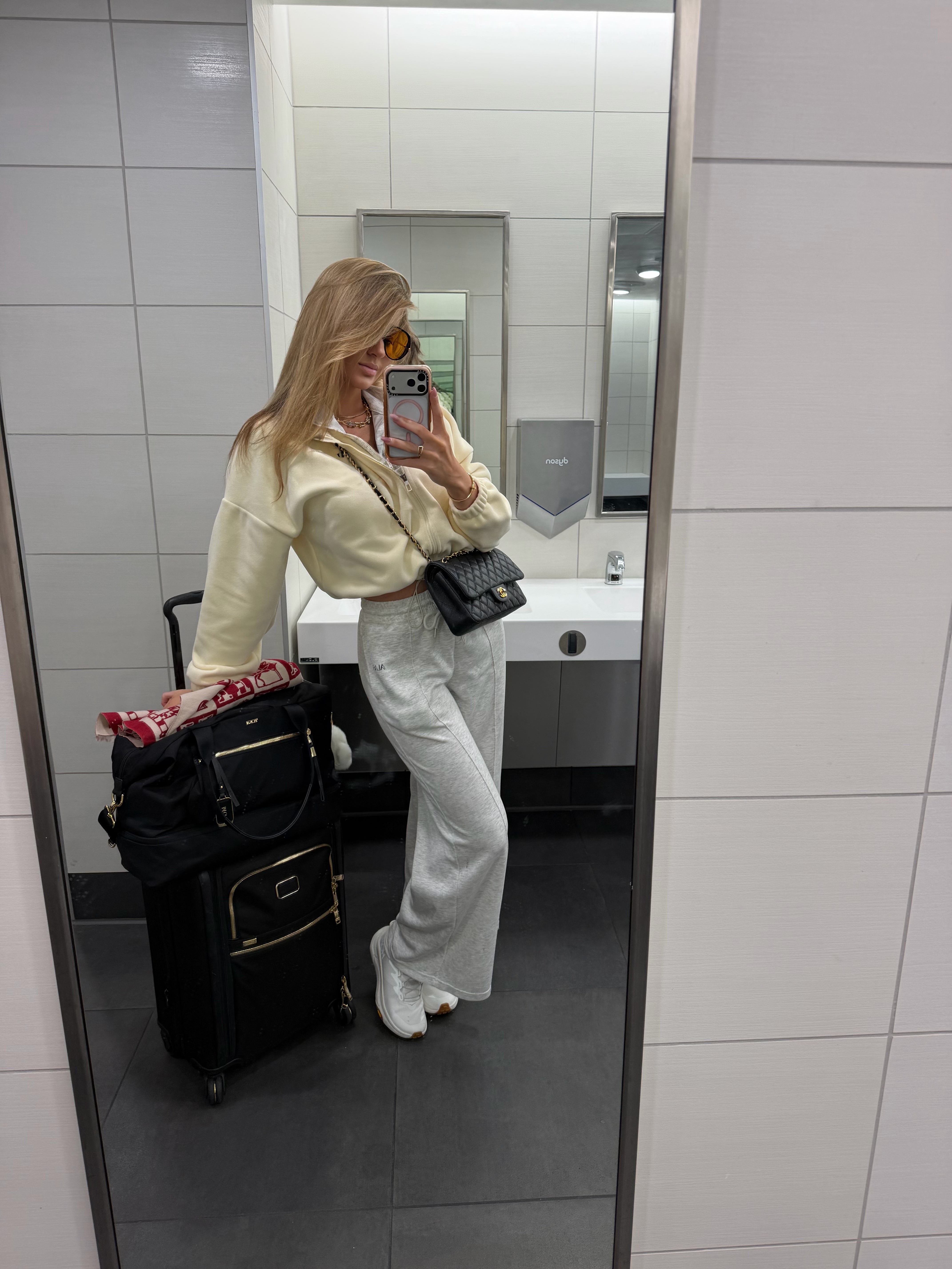 Model off duty set Sweater + pants